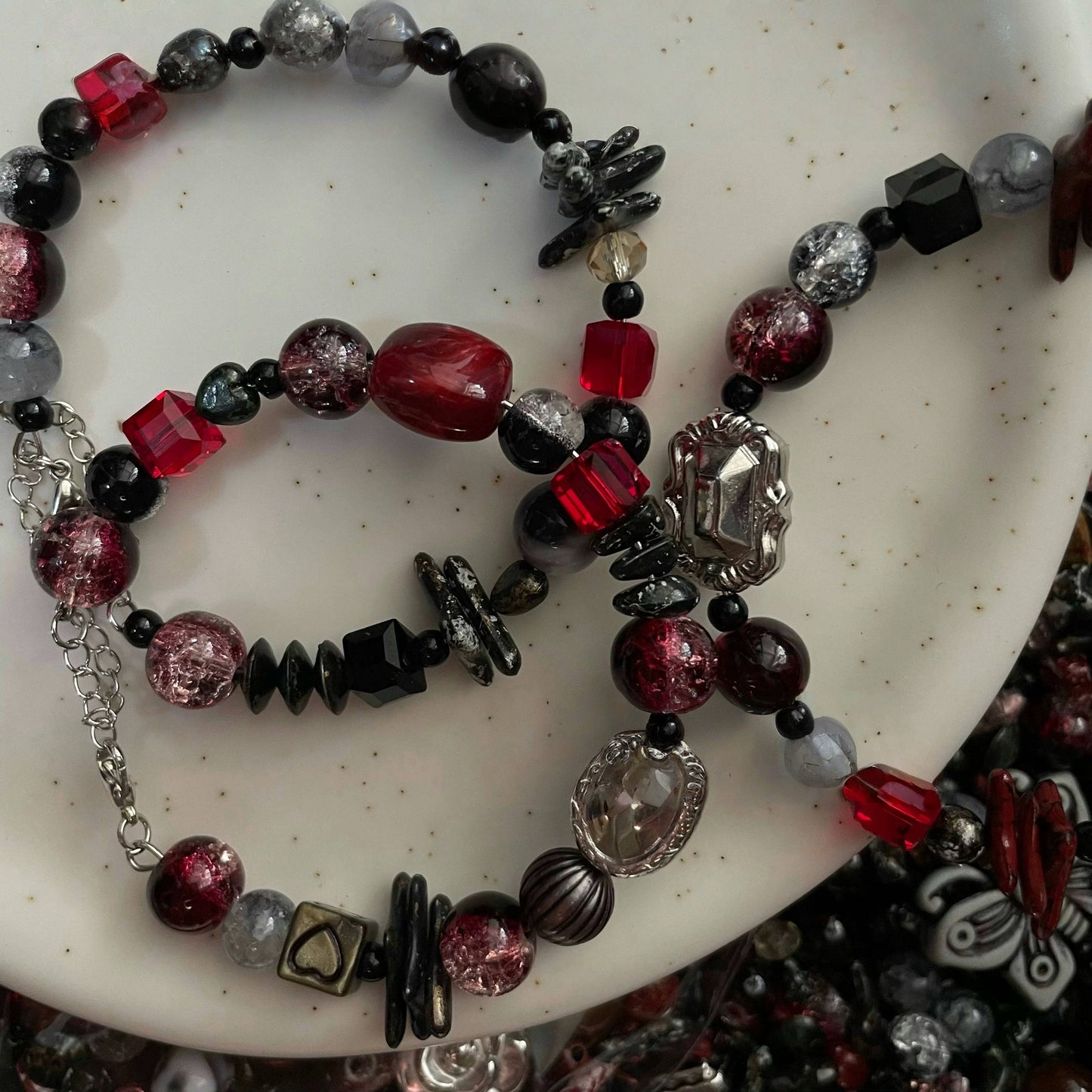 Gothic style beads (D-D2097)